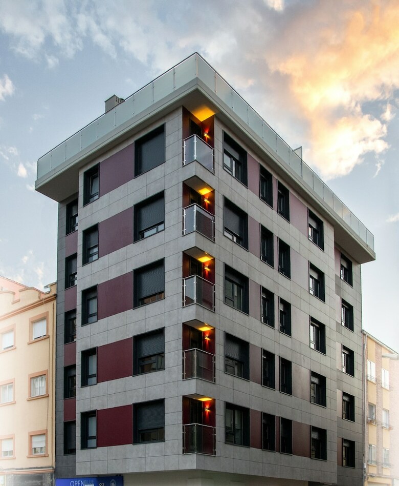Aparthotel  Essenzia De Castilla