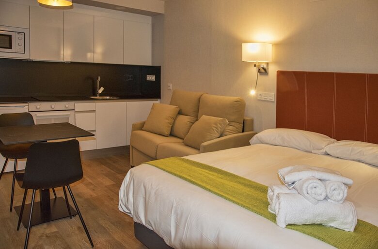 Aparthotel  Essenzia De Castilla