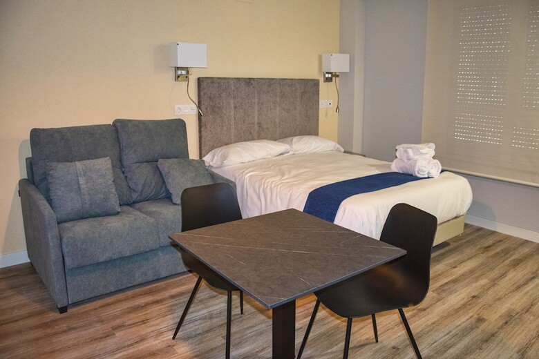 Aparthotel  Essenzia De Castilla