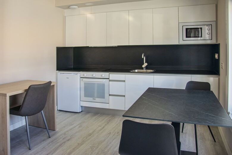 Aparthotel  Essenzia De Castilla