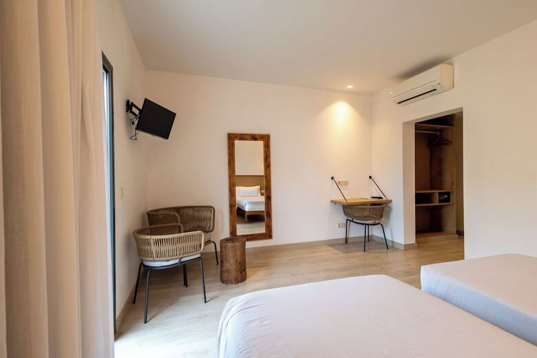 Play Hotel Ibiza