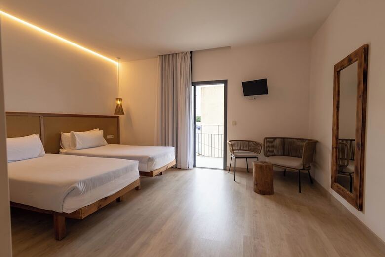 Play Hotel Ibiza