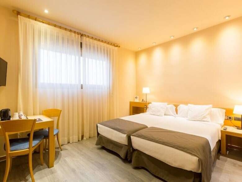 Aparthotel Hospedium Apartamentos Dv
