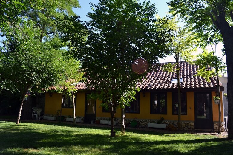 Hostal La Mesnadita