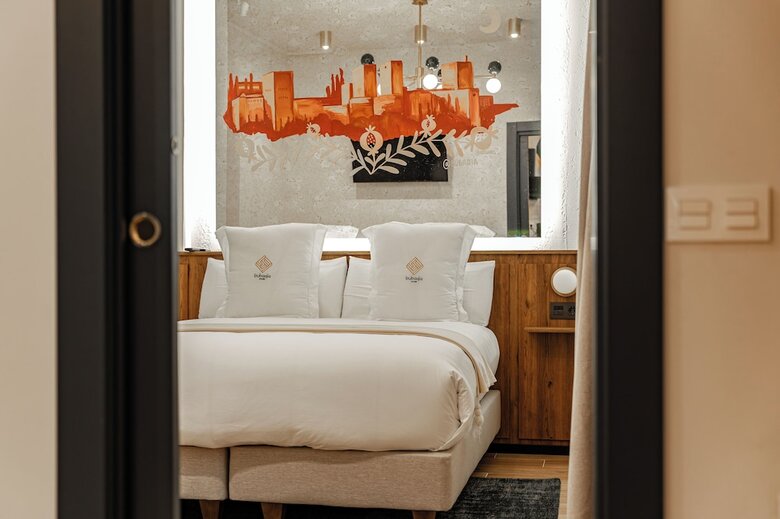 Hotel Bubaqia House