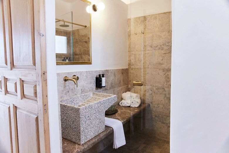 Hotel Equilicu�