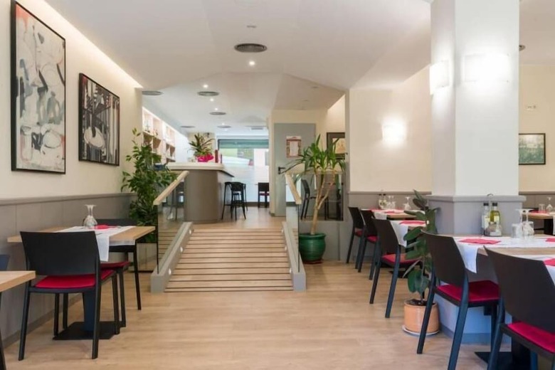 Hostal De La Vila