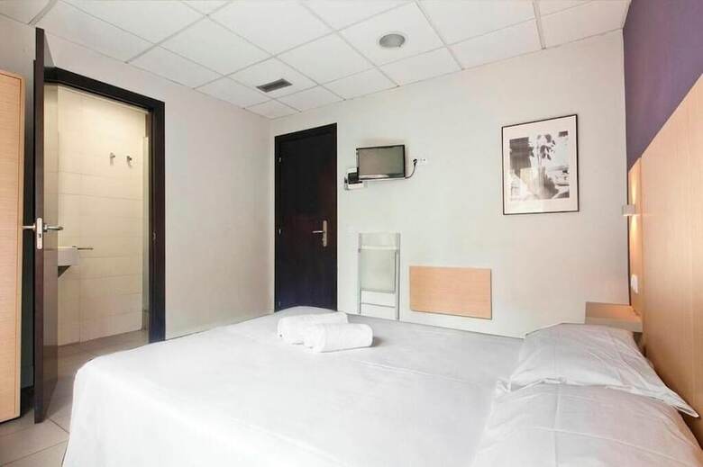 Hotel Hostal Putxet By Gaiarooms