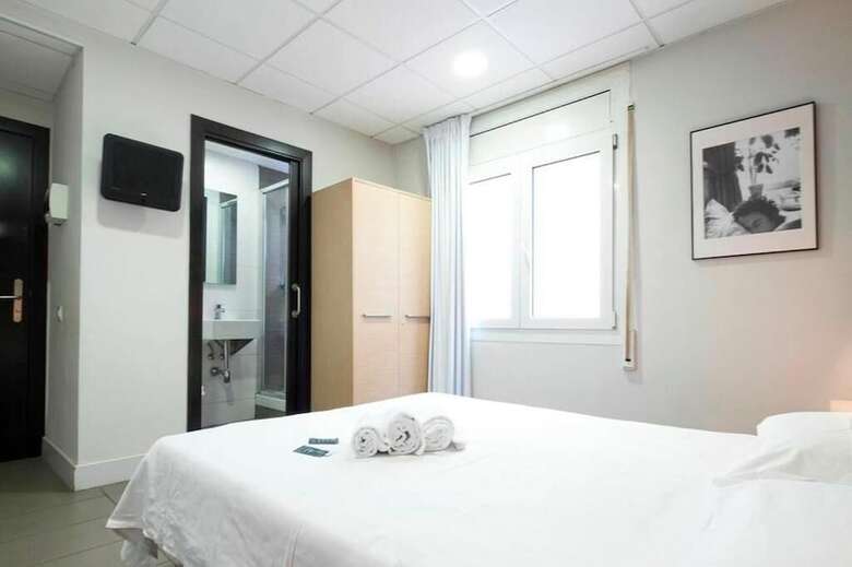 Hotel Hostal Putxet By Gaiarooms