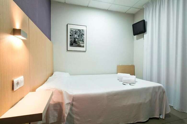 Hotel Hostal Putxet By Gaiarooms