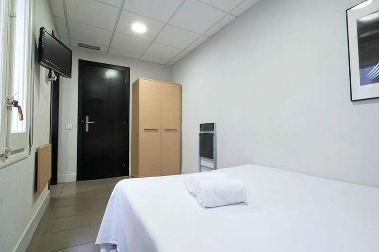 Hotel Hostal Putxet By Gaiarooms