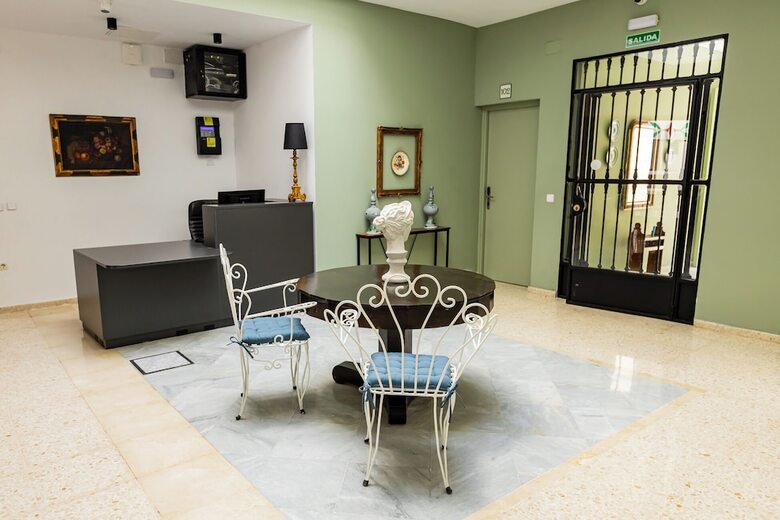 Hotel Hn Salteras
