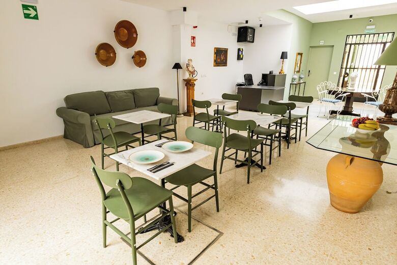 Hotel Hn Salteras