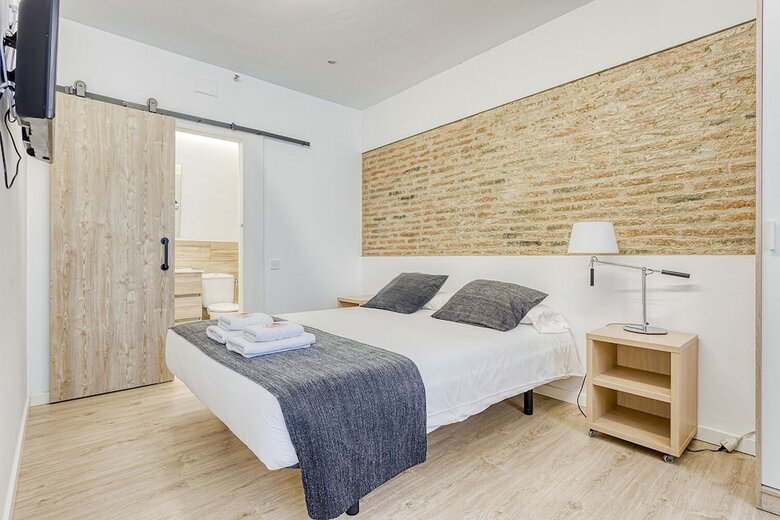 Hostal Bedmates