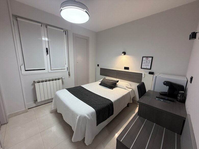 Pension Plaza Santander