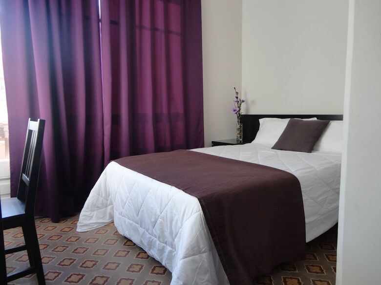 Pension Brustar G�tic