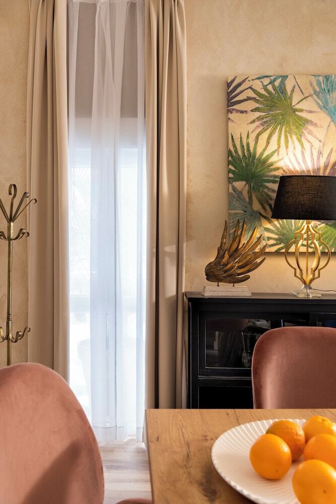 Aparthotel Casa Sevilla 1855 Suites By �poca