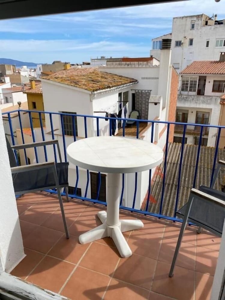 Hotel Nou Roser