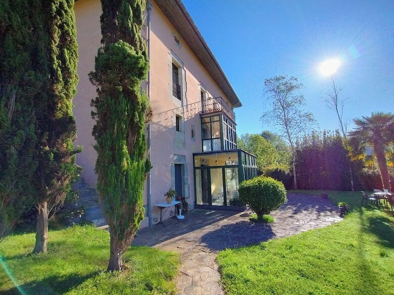 Hotel La Villa De Palacios
