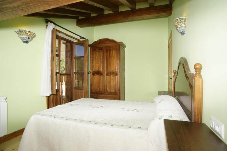 Aparthotel Viviendas Rurales Pe�a Sagra
