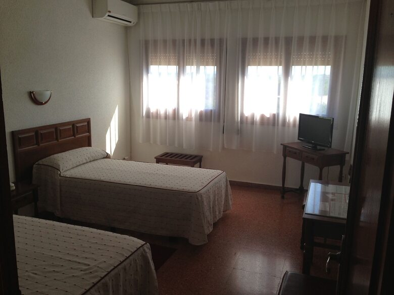 Hotel-motel Sol II