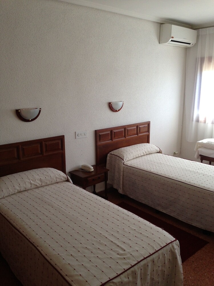 Hotel-motel Sol II