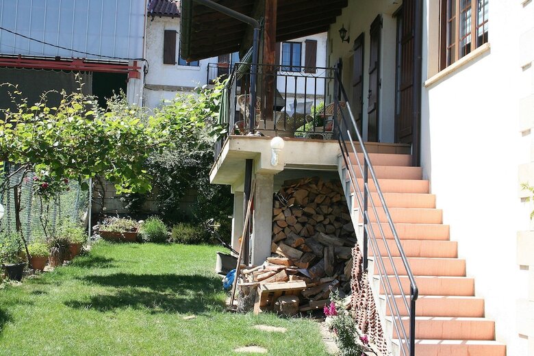 Hostal Alojamientos Ac� Y All� - Hostel