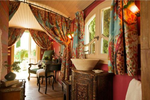 Hotel La Bastide De Marie