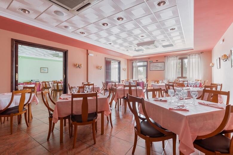 Hotel Puerta De Javalambre