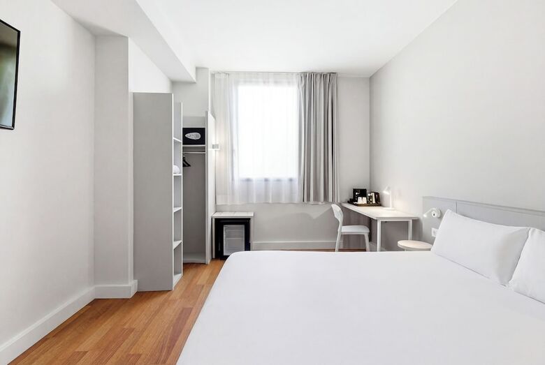 B&B Hotel Barcelona Matar�