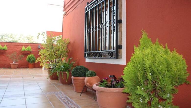 Hostal Cervantes