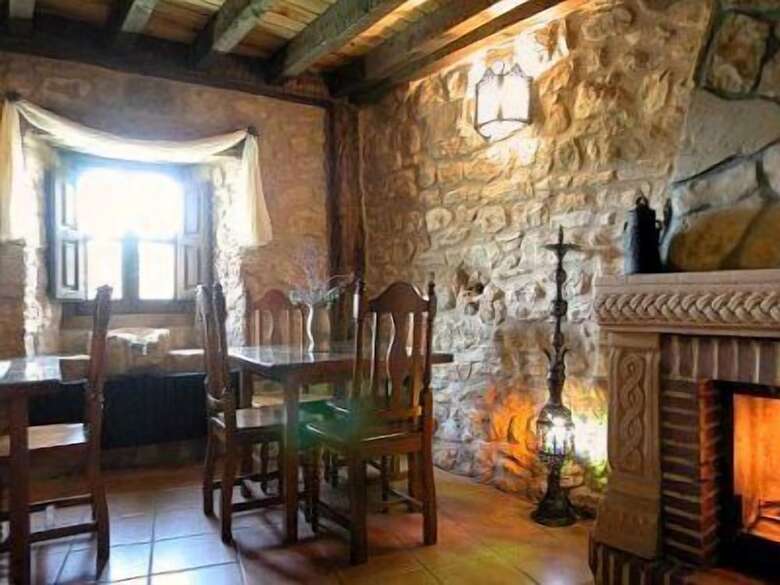 Hotel El Mirador De Almanzor