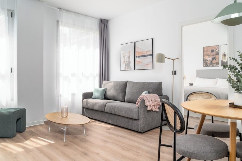Aparthotel Limehome Valencia Carrer D?antonio Ferrandis