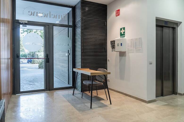 Aparthotel Limehome Valencia Carrer D?antonio Ferrandis