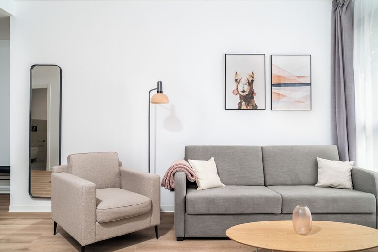 Aparthotel Limehome Valencia Carrer D?antonio Ferrandis
