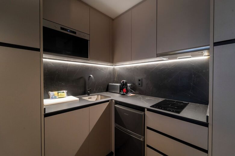 Aparthotel Heritage Suites Oviedo