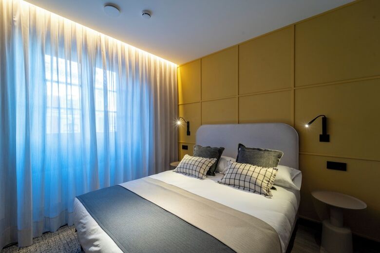 Aparthotel Heritage Suites Oviedo