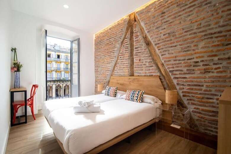 Hostal Central Roomss