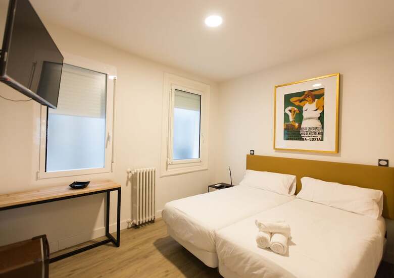 Hostal Central Roomss