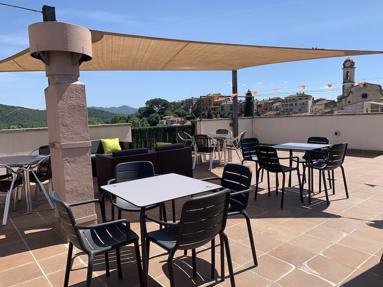 Pension Hostal Tarr�s