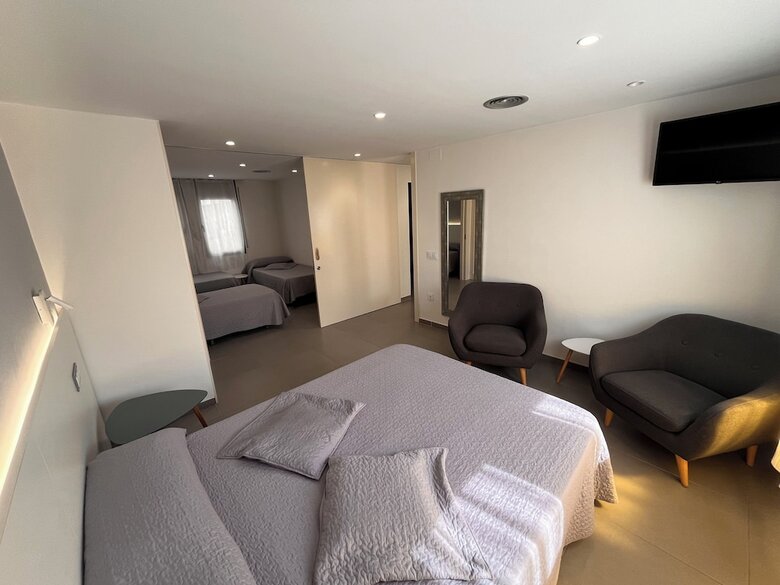 Pension Hostal Tarr�s