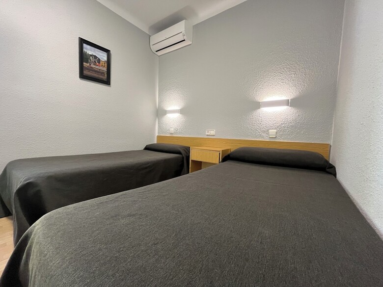Pension Hostal Tarr�s