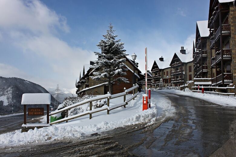 Aparthotel Baqueira Apartamentos Cota 1700