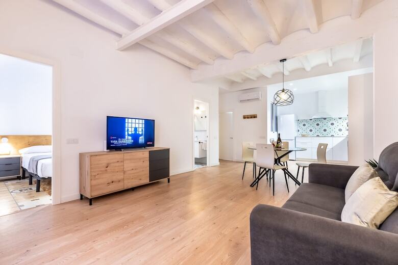 Aparthotel Unik Vacation Cavallers
