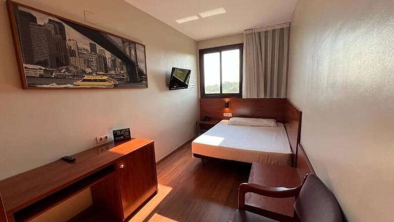 B&B Hotel Tarragona Reus