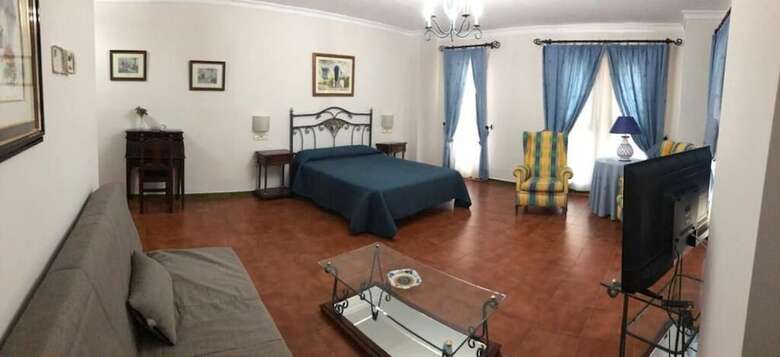 Hotel Restaurante La Yedra