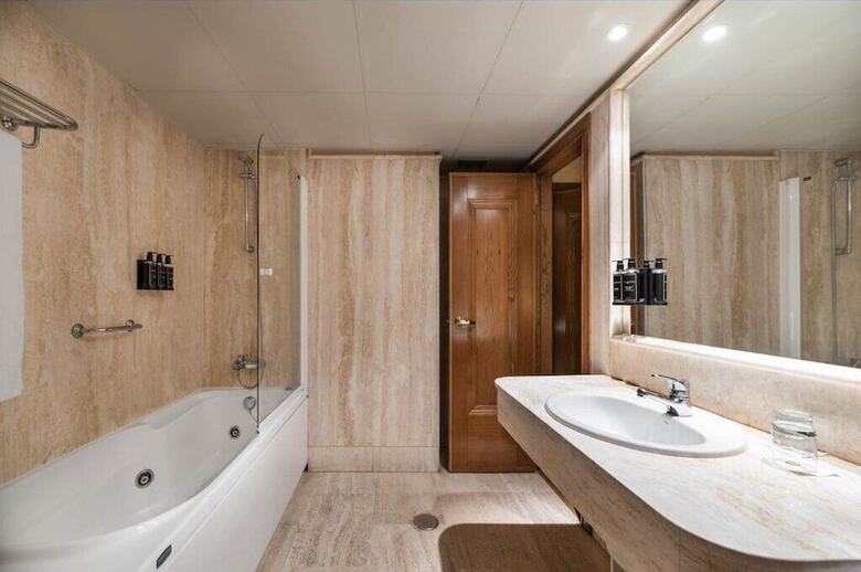 Hotel Exe Astur Plaza