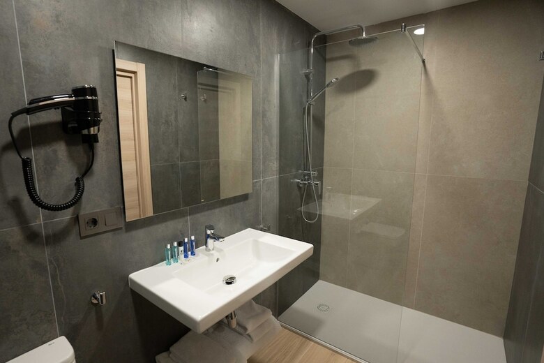 Aparthotel Prisma Suites