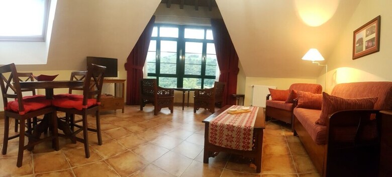 Aparthotel Apartamentos Villa De Cabrales