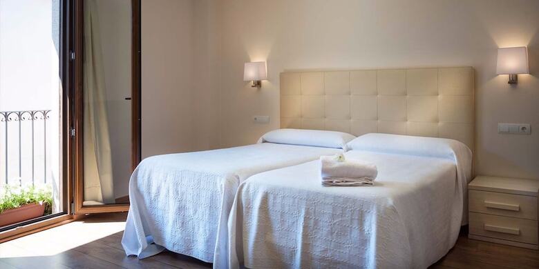 Hotel Molina Real